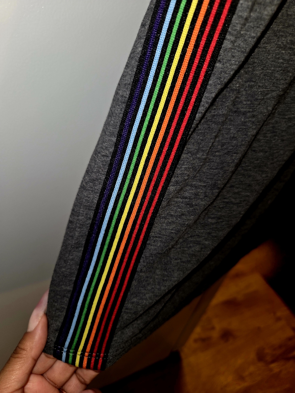 Womens- Size Large Charcoal Gray Sleeve Top with 🌈Rainbow Stripe Patch Trim❤️